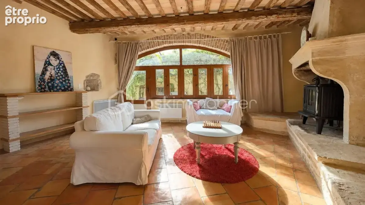 À 5 min de grignan - maison en pierre 104 m² – 3 chambres – cour intérieure - photo 4