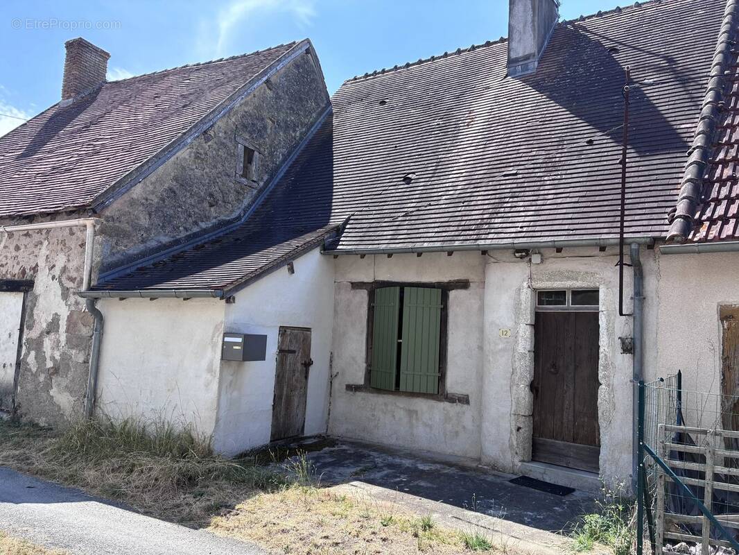 Maison à BRIGUEIL-LE-CHANTRE