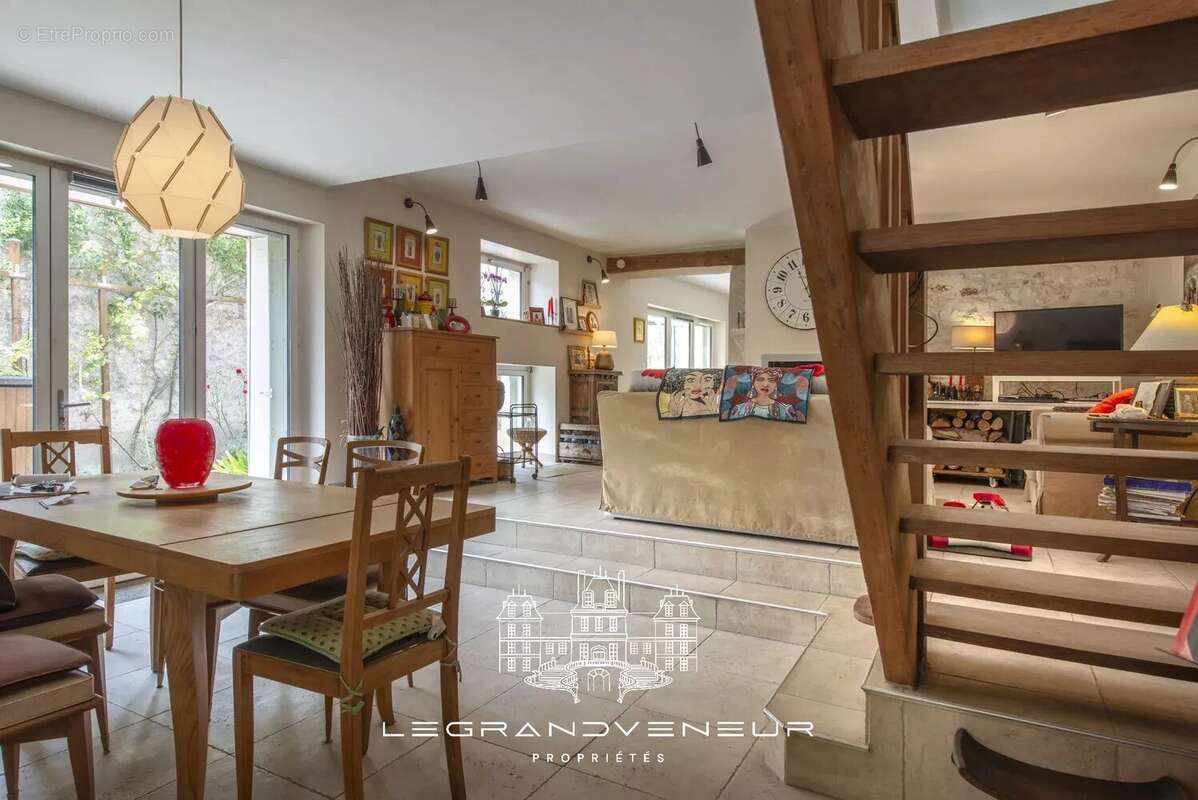 Maison à MILLY-LA-FORET