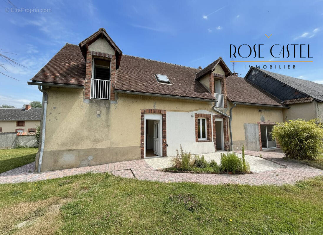 Maison à SAINT-PREST