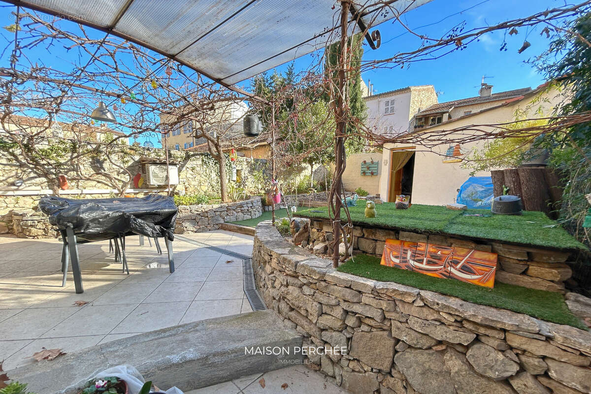 Appartement à DRAGUIGNAN