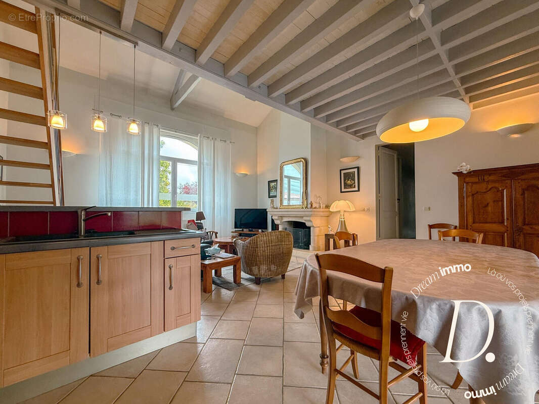 Maison à LE TAILLAN-MEDOC
