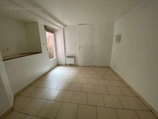 Appartement à EPERNON