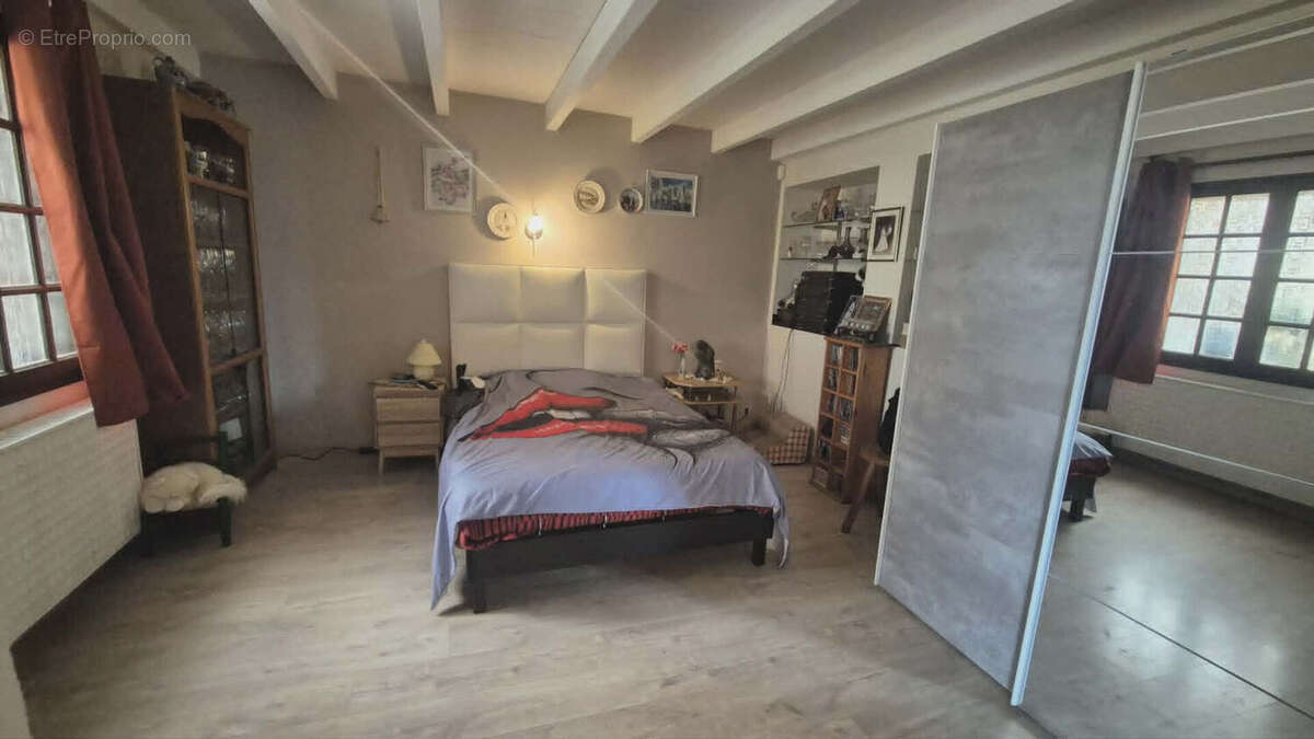 Maison à VINCEY