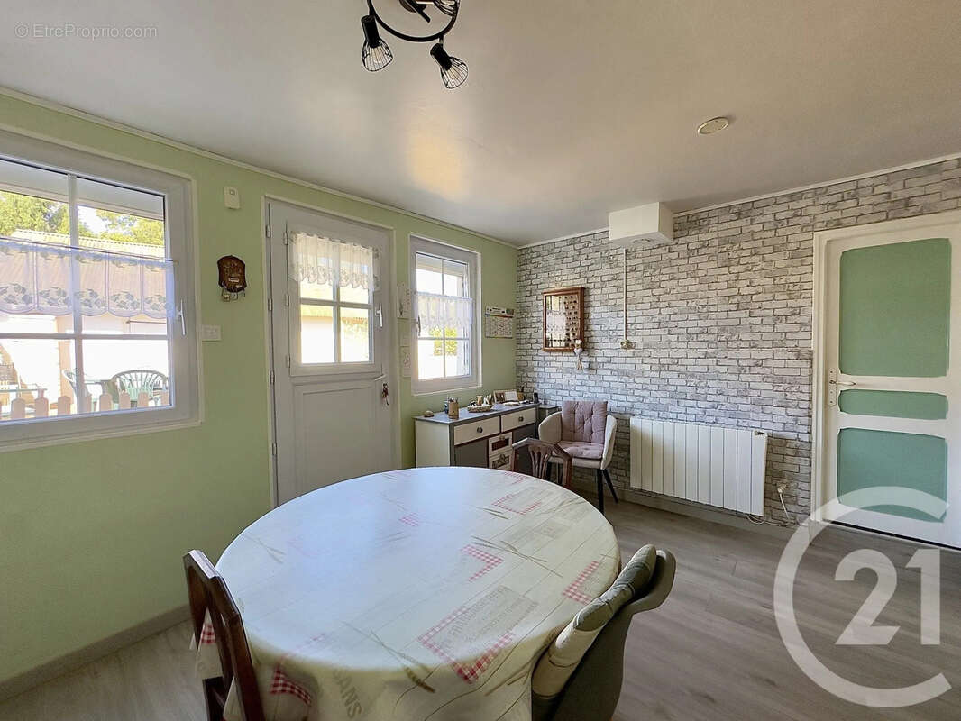 Maison 79 m² à Chapelle-Royale  - photo 3