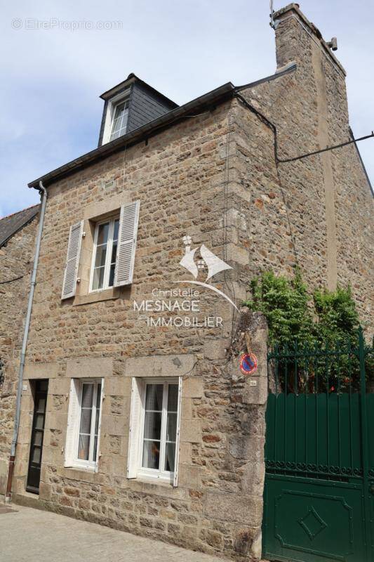 Maison à DINAN