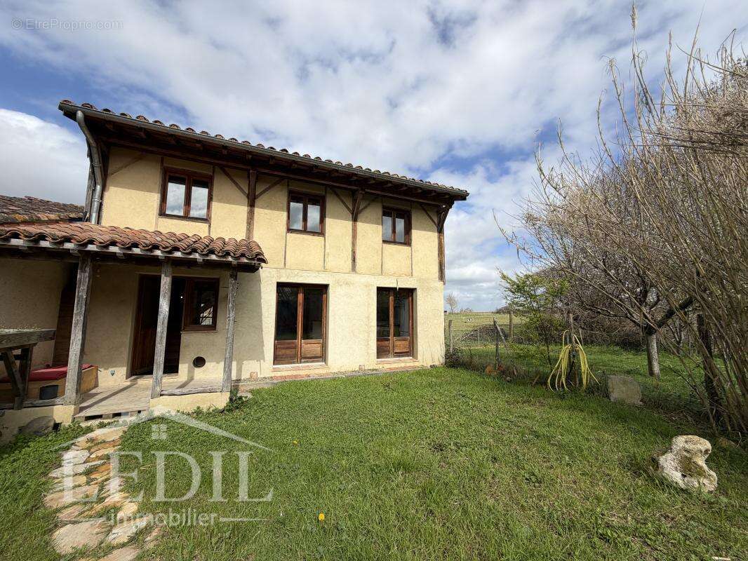 Maison de village écologique avec terrain et dépendance - photo 9