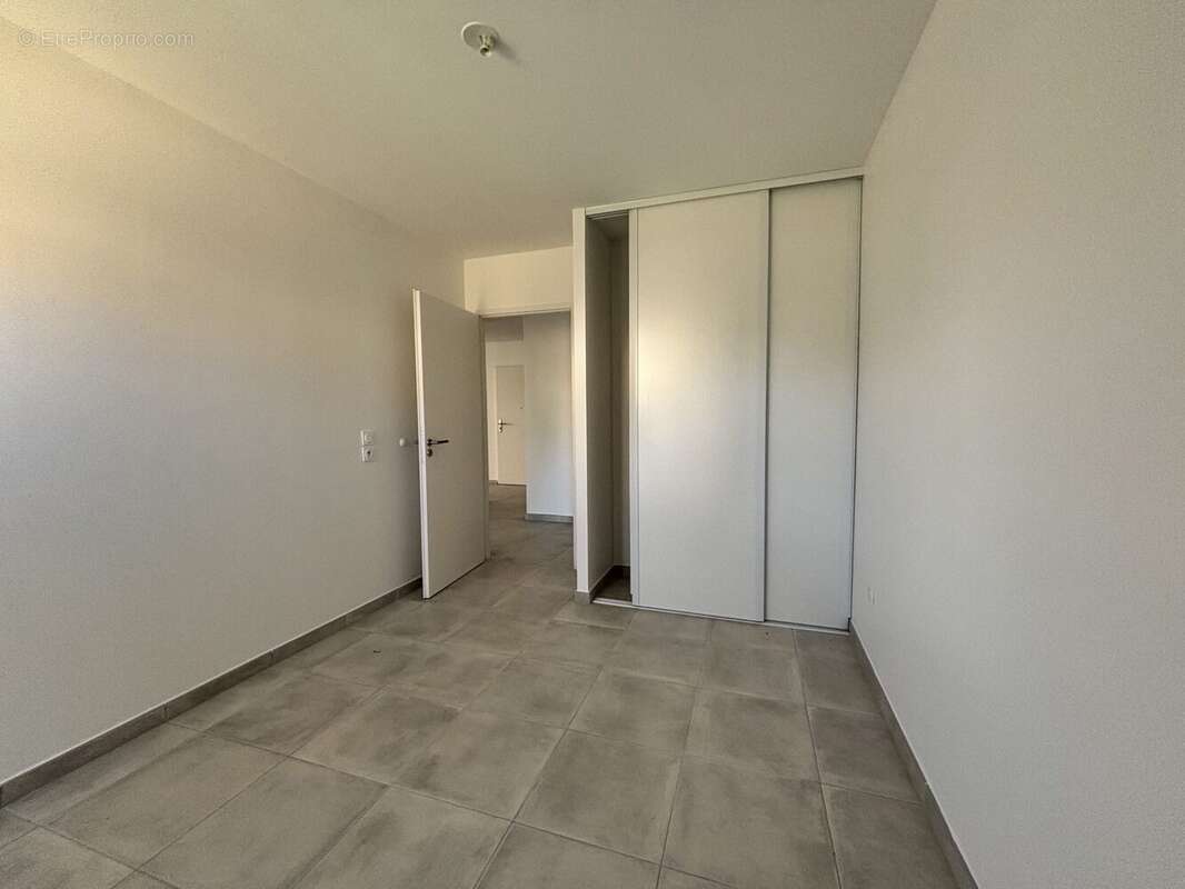 Appartement 82 m² à Chatillon-Saint-Jean  - photo 7