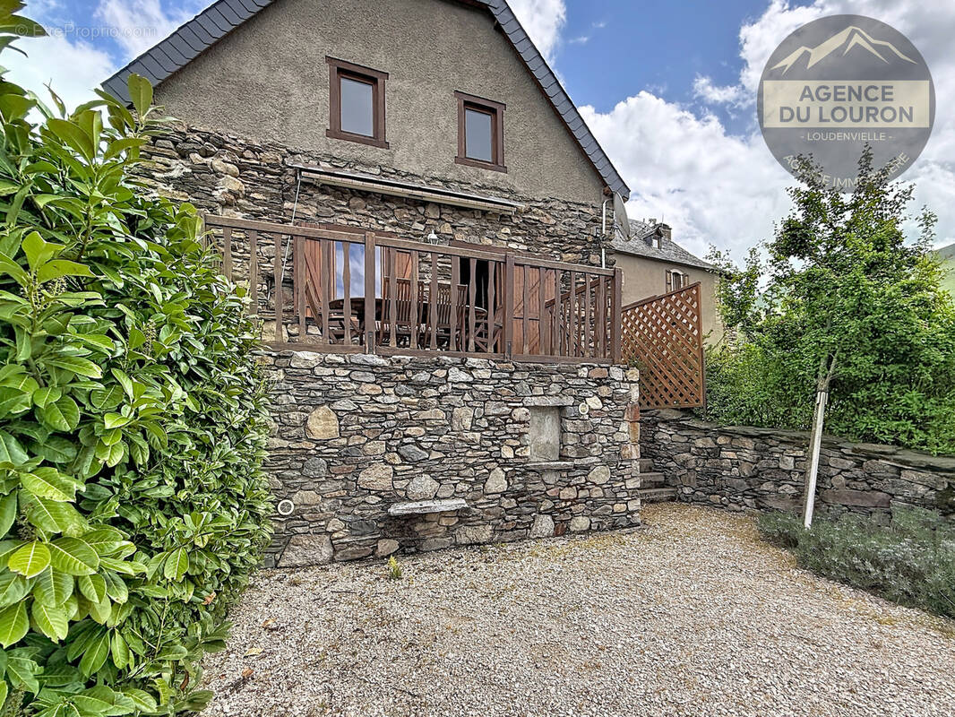 Maison à MONT