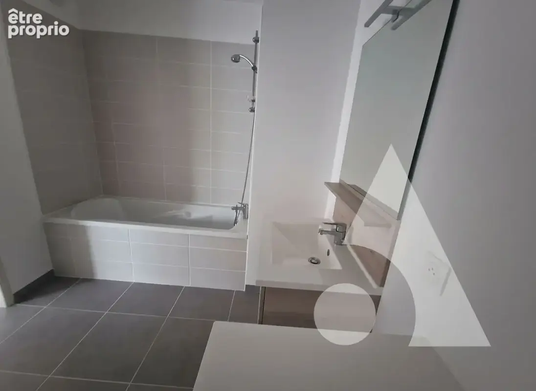 Appartement Draguignan 2 pièces 40 m² résidence les allées de Jade - photo 10