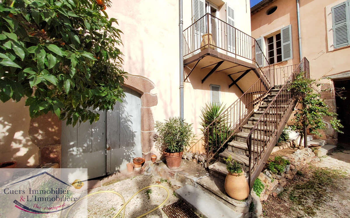 Maison à PUGET-VILLE