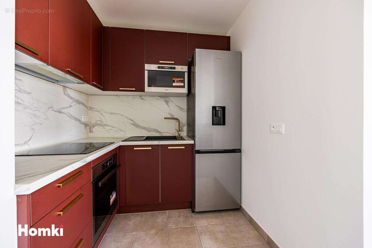 Appartement à SARTROUVILLE