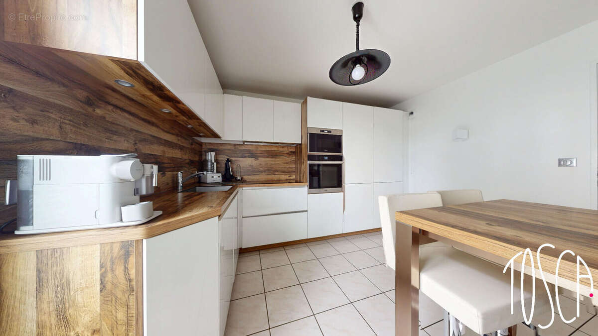 Appartement à THIAIS