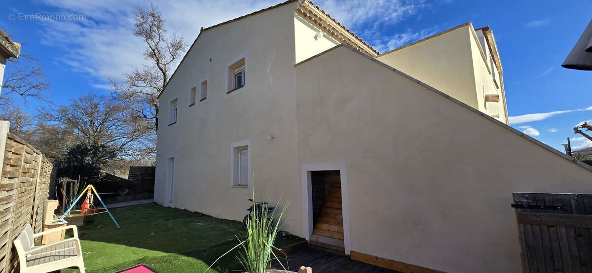 Maison à VEDENE