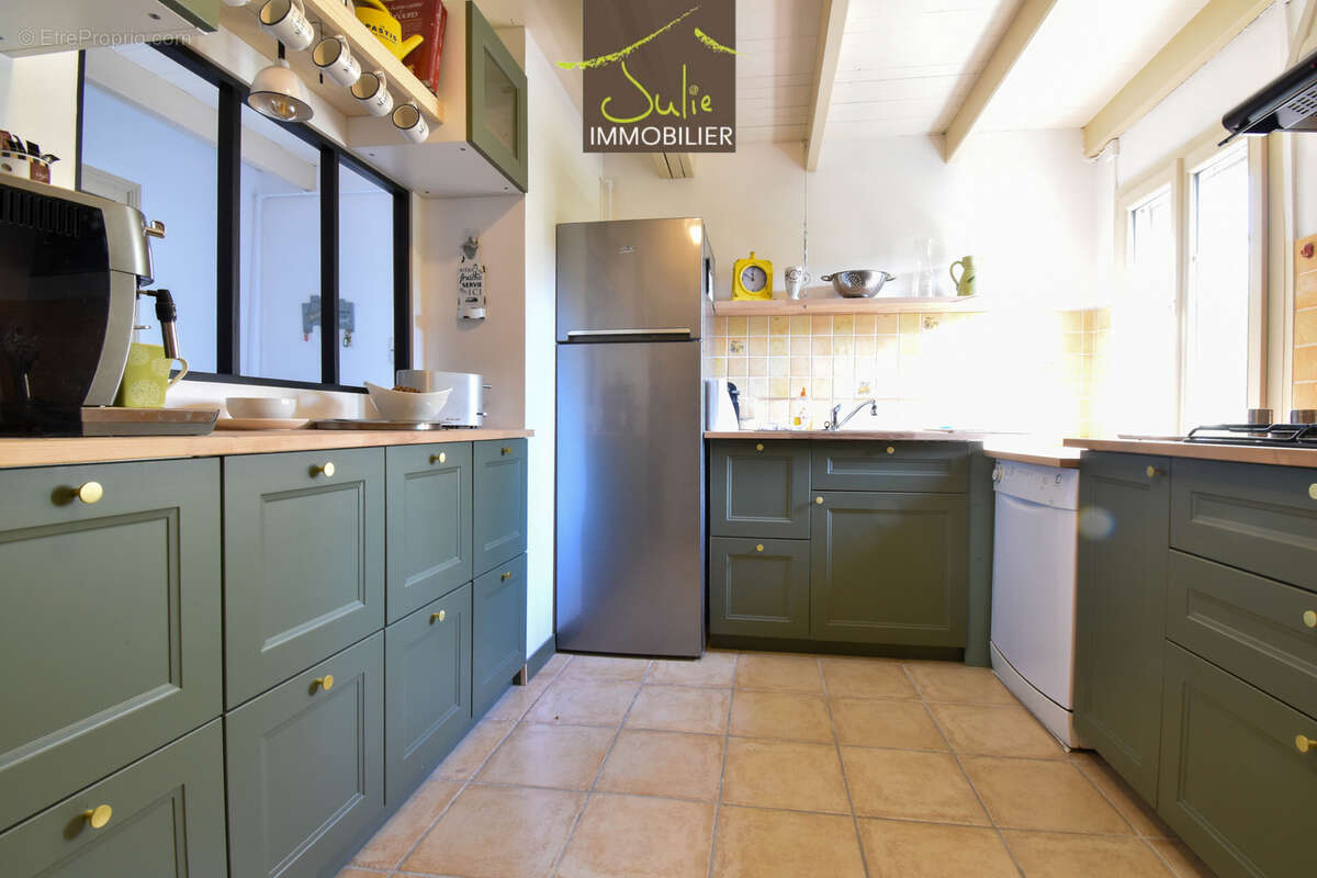 Maison à MONCOUTANT