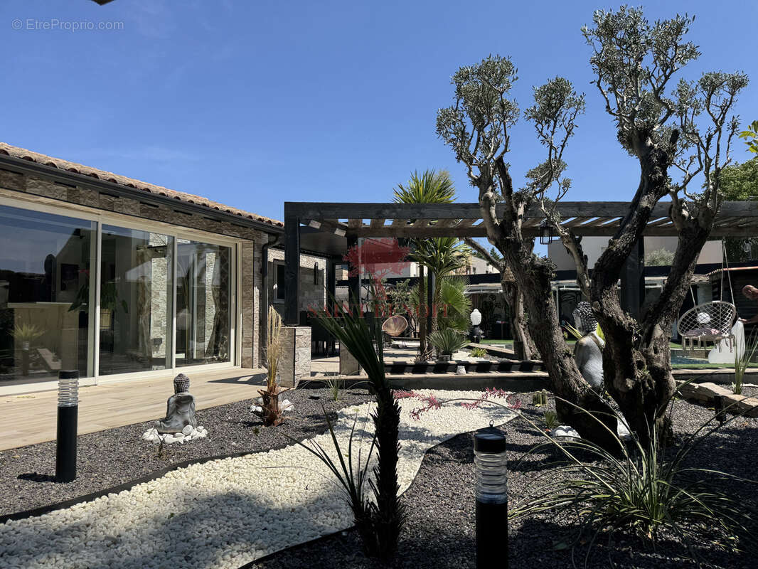 Maison à GIGNAC