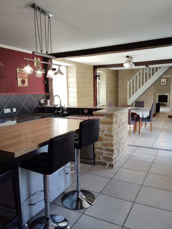 Maison 131 m² à Chabournay  - photo 26