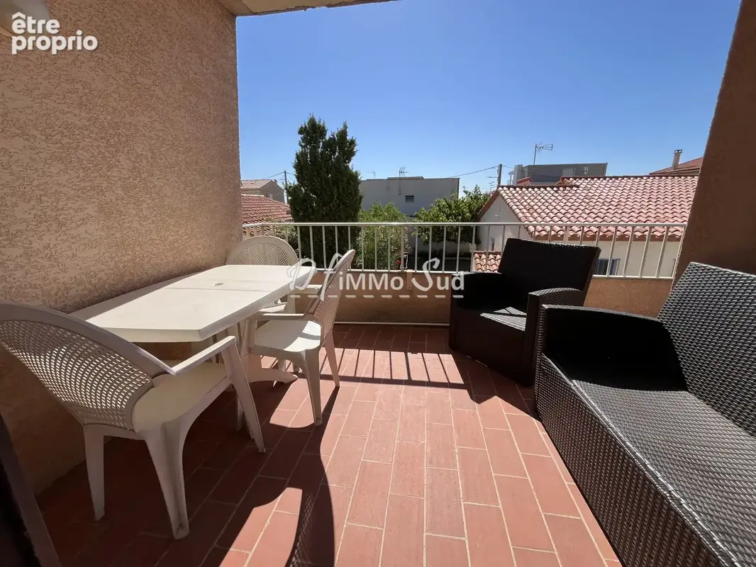 Appartement t4 avec terrasse et parking - apercu mer et jardin - photo 6