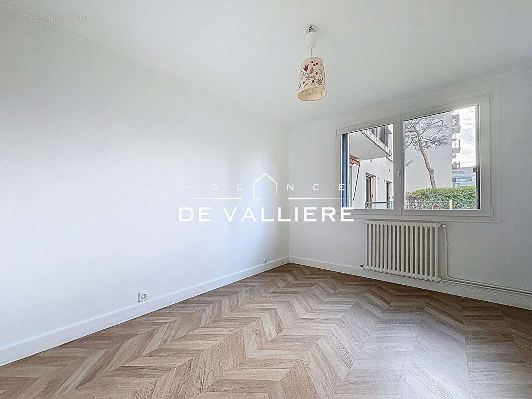 Appartement à NANTERRE
