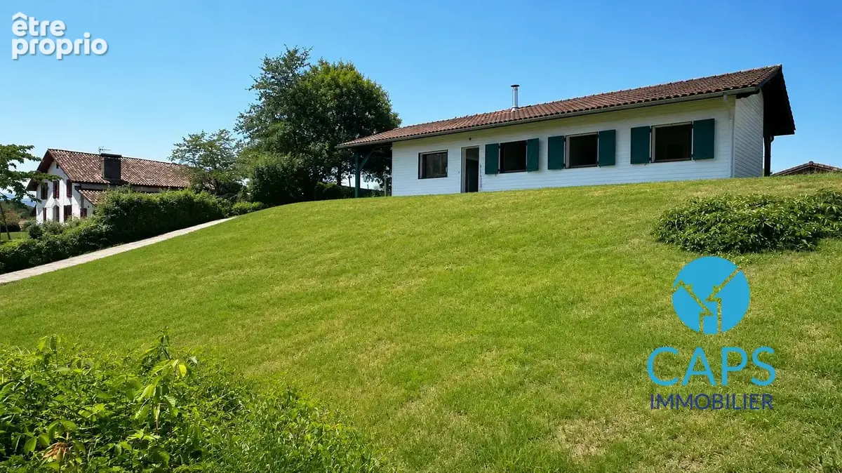 Maison à LACARRE