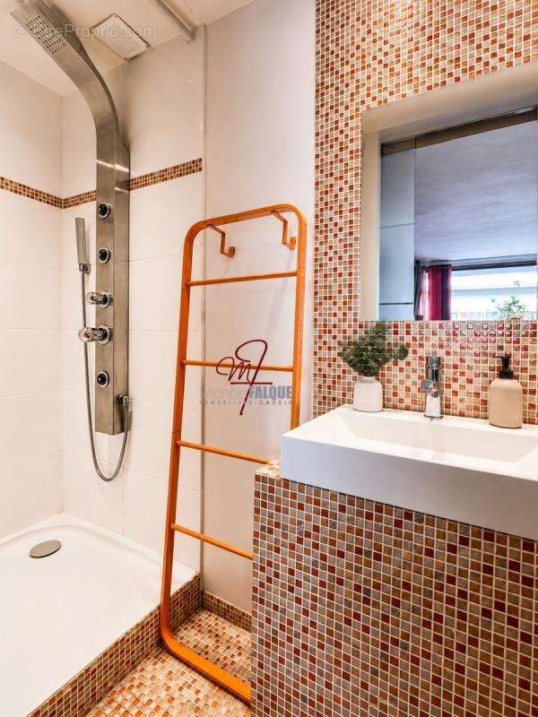 Maison 216 m² à Cassis  - photo 14