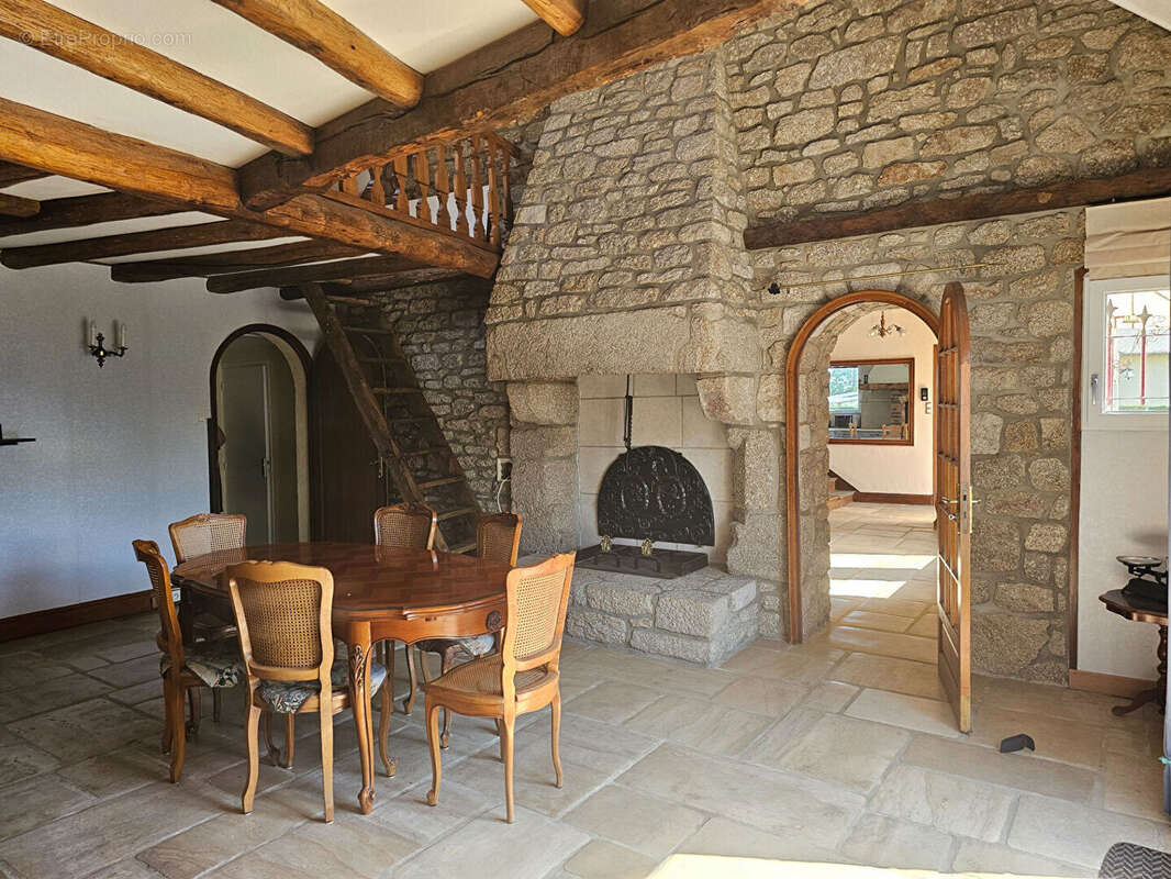 Maison bourg Landéhen - photo 5