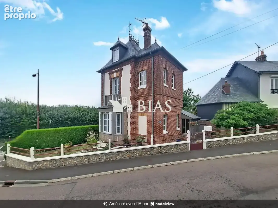 Maison à PONT-L'EVEQUE