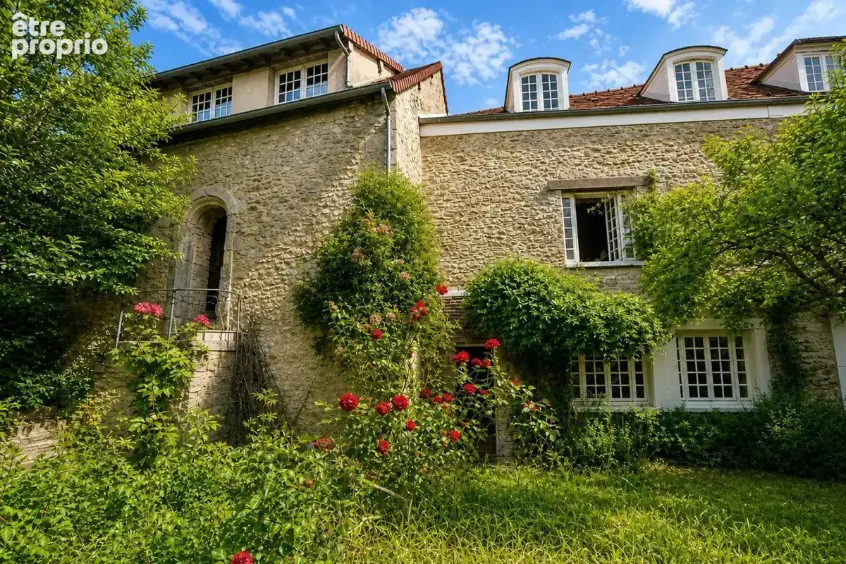 Maison de 9 pièces de 245 m² à Épernon - photo 14