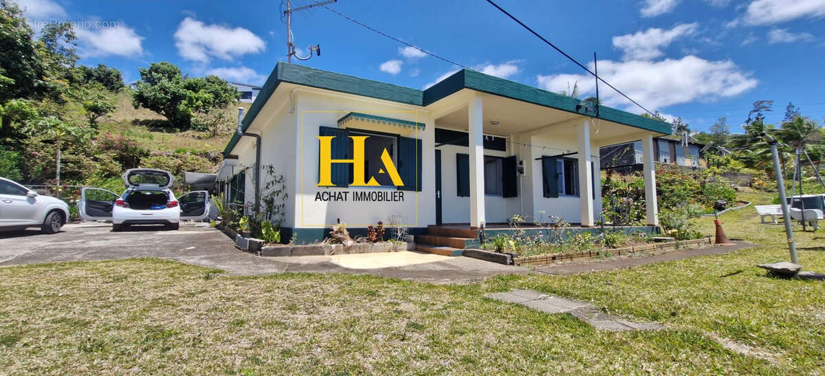 Maison à SAINT-DENIS