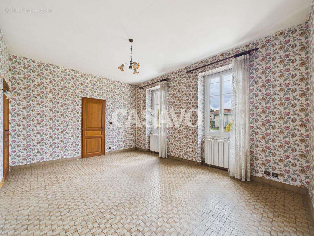 Maison à SAINT-MEDARD-EN-JALLES