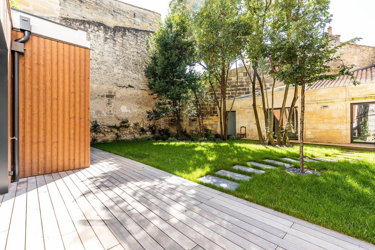 Appartement à BORDEAUX