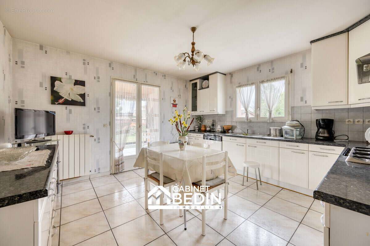 Maison à SAINT-MEDARD-EN-JALLES