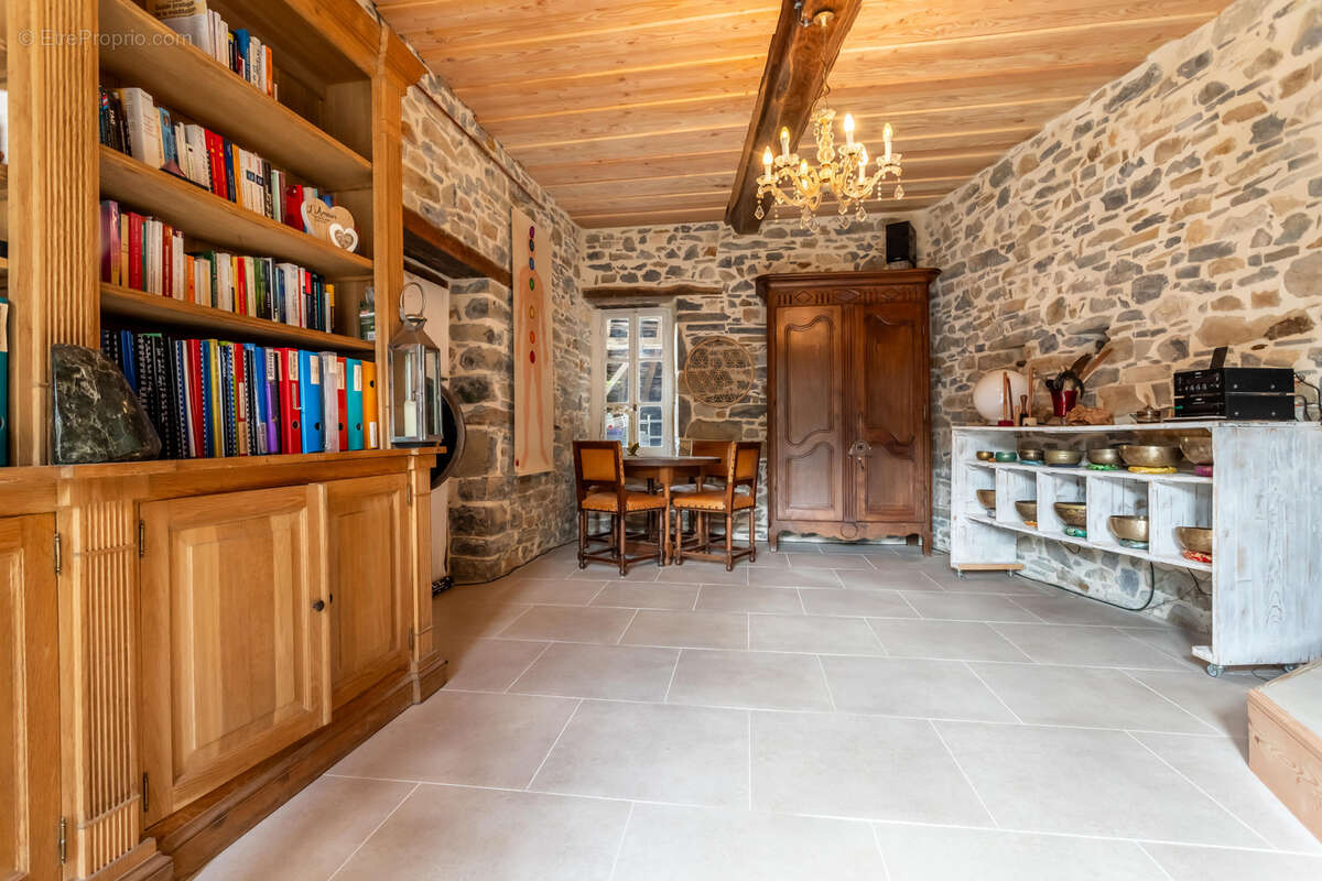 Maison à FOUGARON