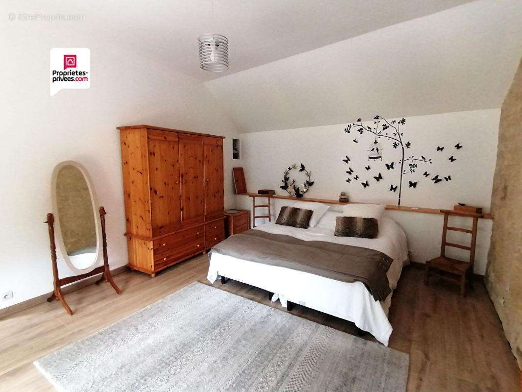 (95450) AVERNES - Maison de village 8 pièce(s) 225 m2, 5 chambres, jardin - photo 7