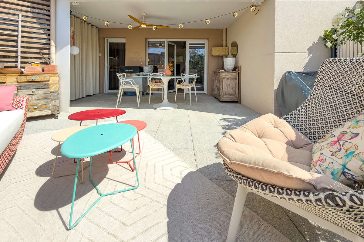 Appartement à LA LONDE-LES-MAURES