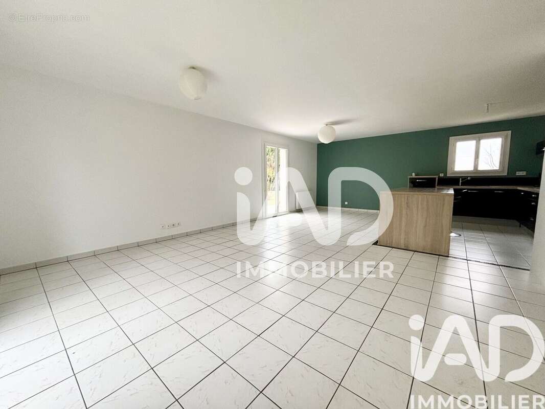 Photo 4 - Maison à THIL