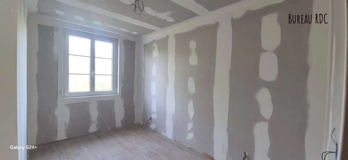 Maison à QUESNOY-SUR-DEULE