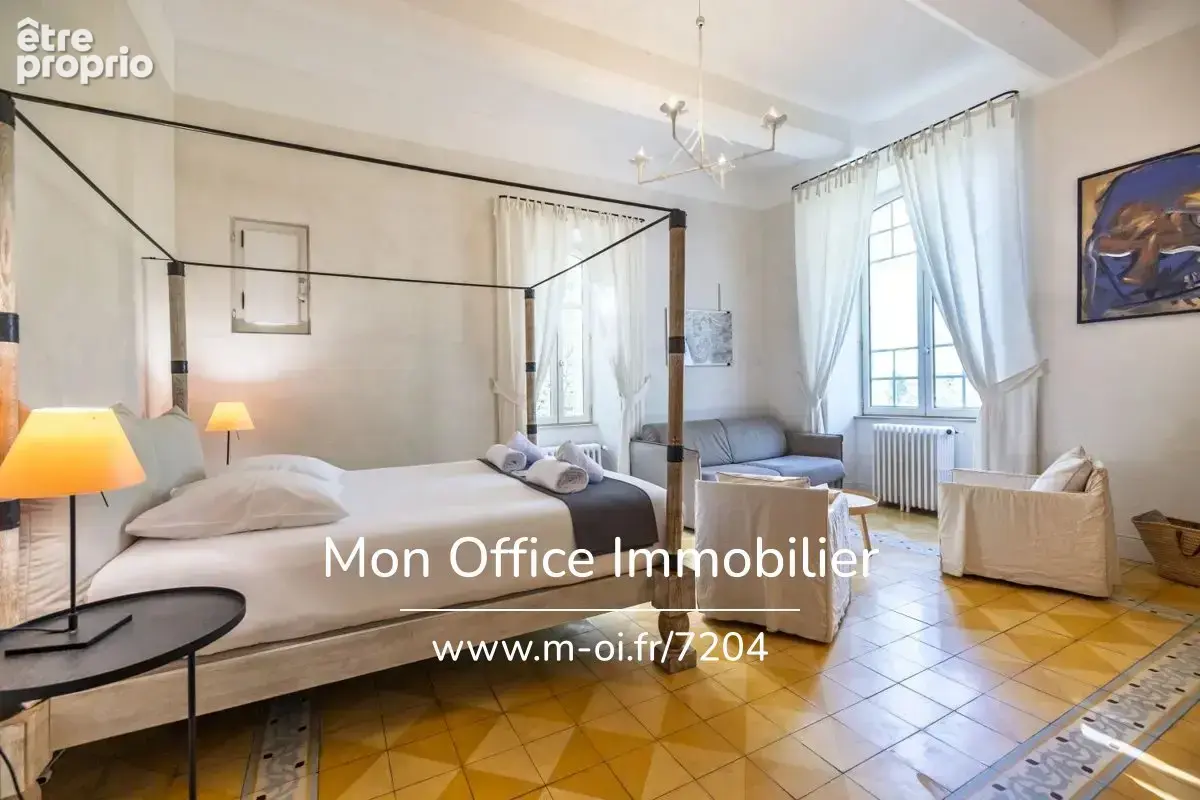 Référence : 7204-VCL - Bâtisse 17ème avec deux bastides, 5 appartements - Parc sur 1 hectare - 13 100 AIX EN PROVENCE - photo 15
