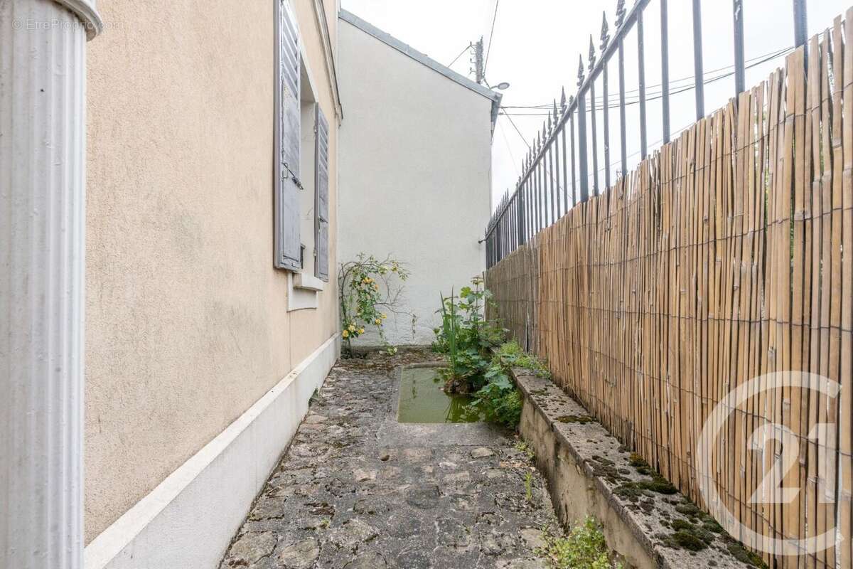 Appartement à THORIGNY-SUR-MARNE