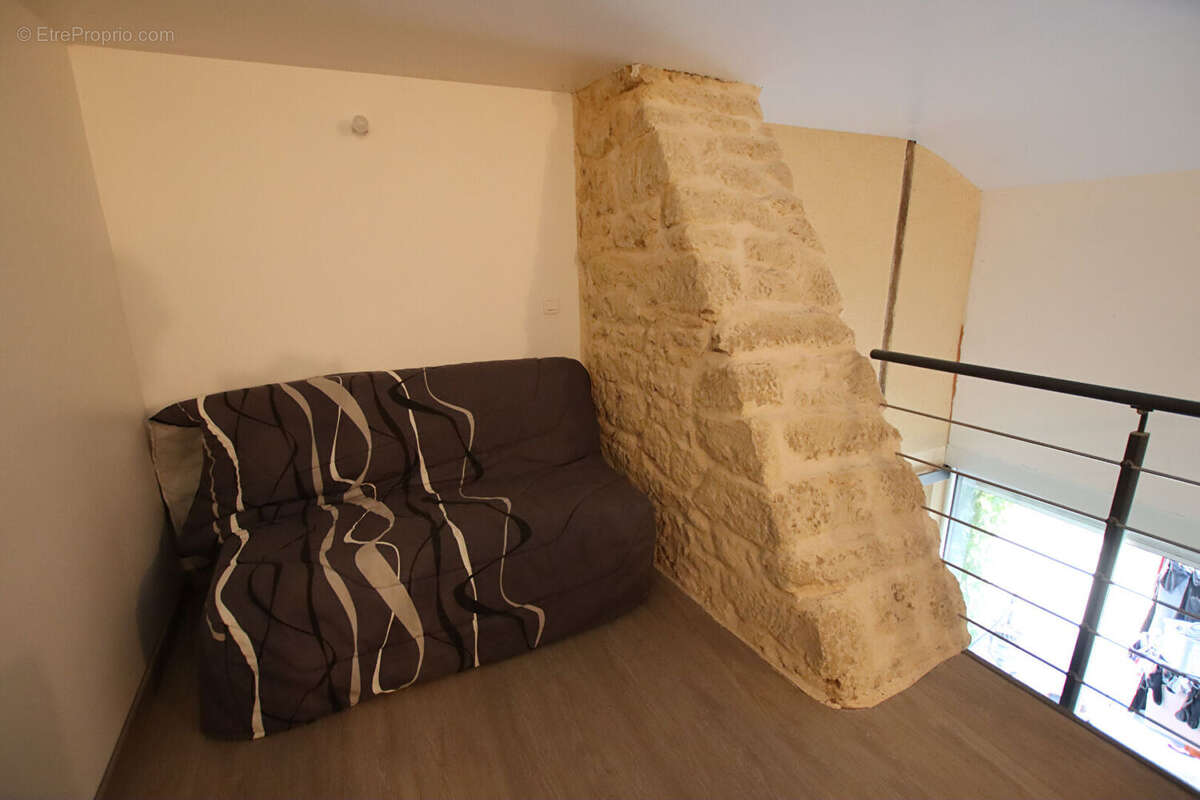 Maison 5 chambres avec dépendances et grand terrain à Coulonges Sur L'Autize - photo 16