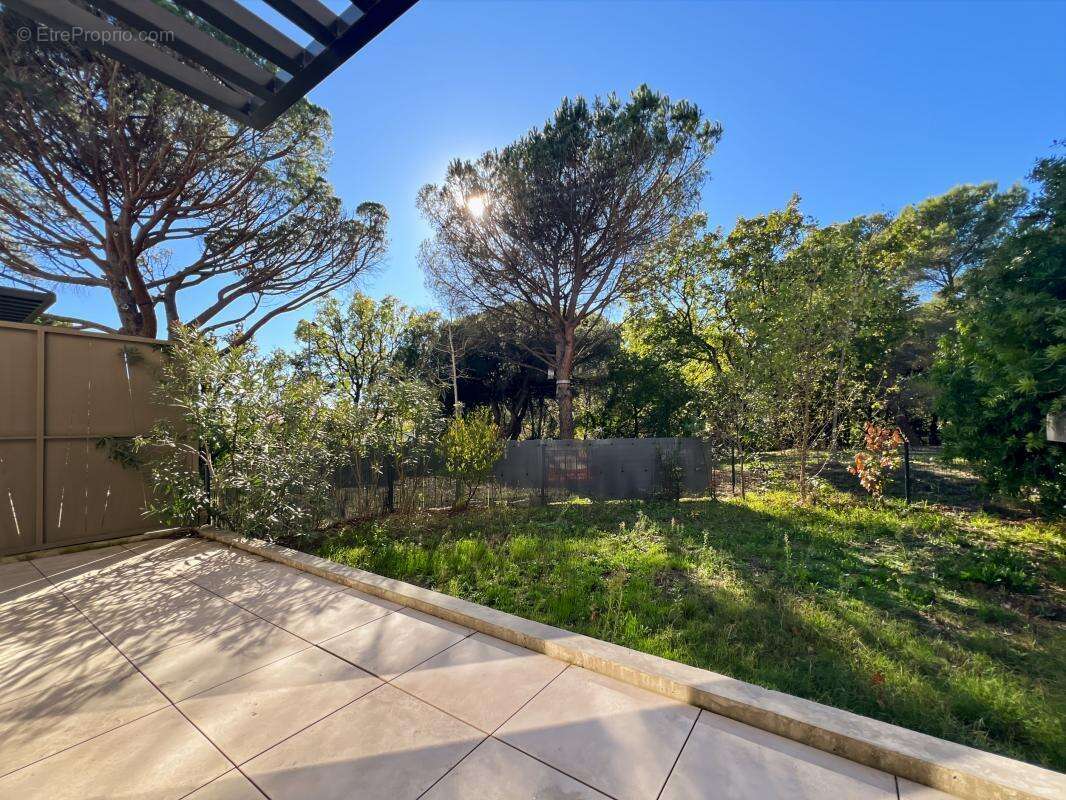 Appartement à FREJUS