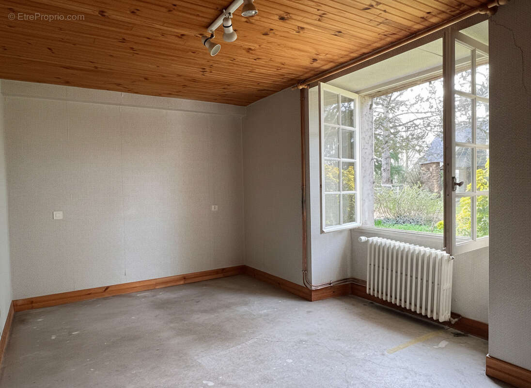 Maison à CHATEAU-GONTIER