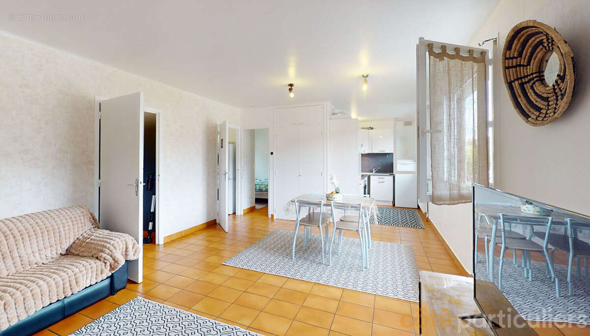 Immeuble en monopropriété à Cardaillac - photo 2