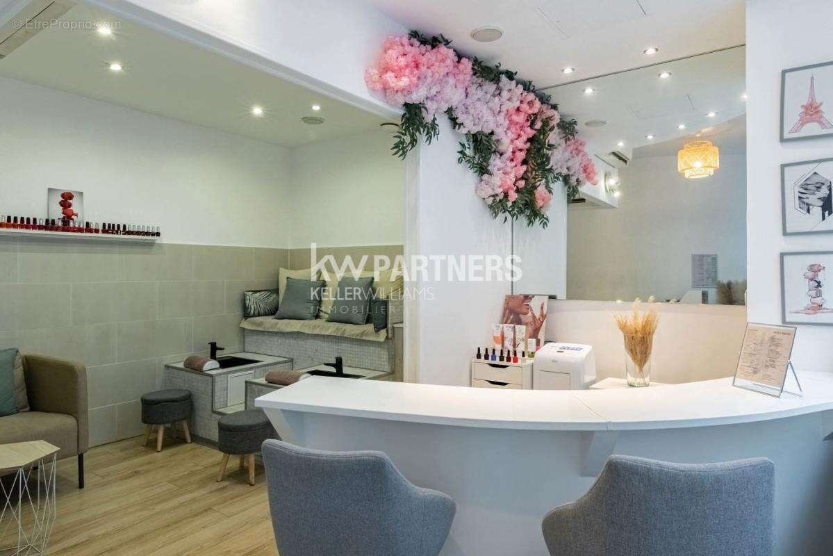 Commerce à PARIS-18E