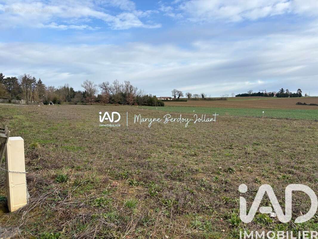 Photo 2 - Terrain à SAINTE-RADEGONDE