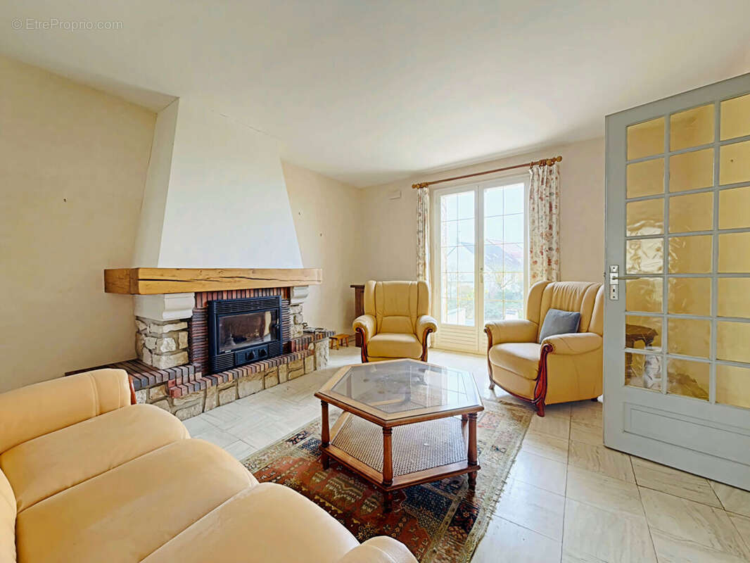 Maison à ECUEIL
