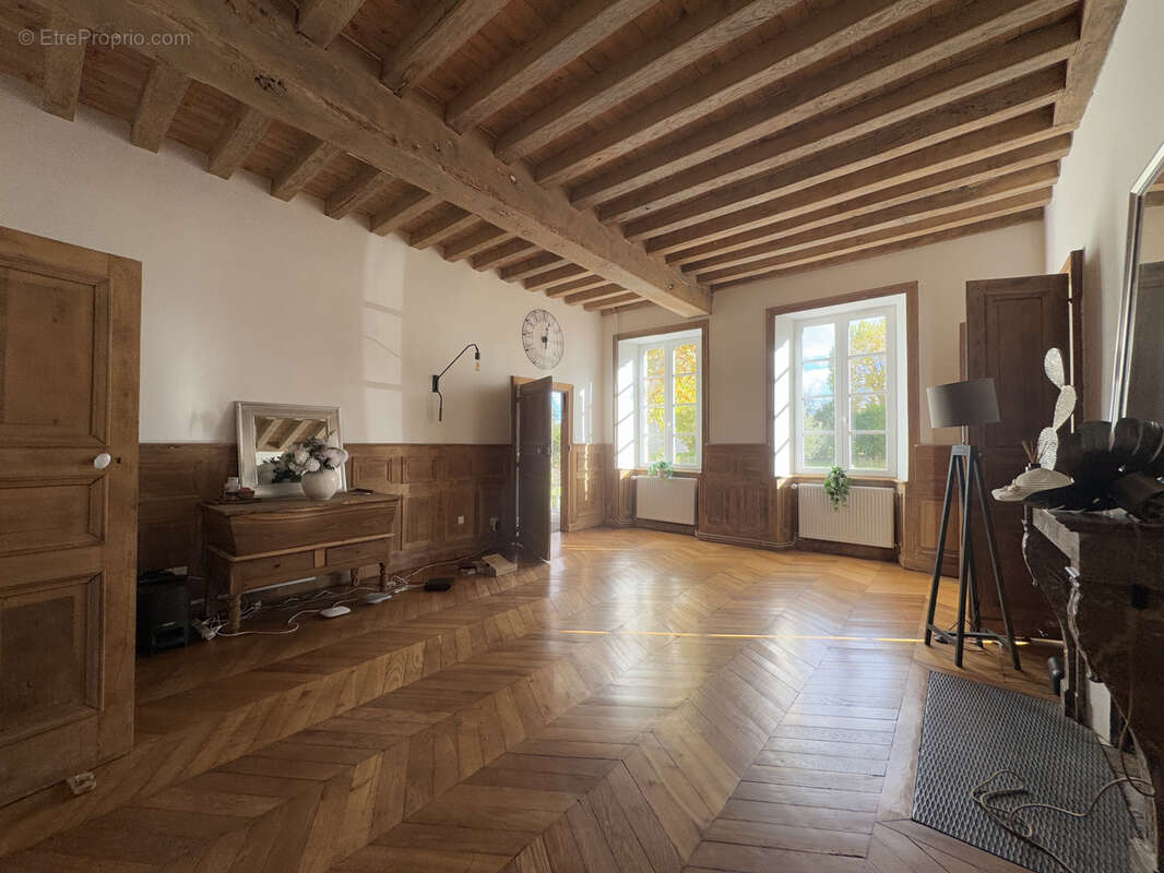 Maison à CHAVENON