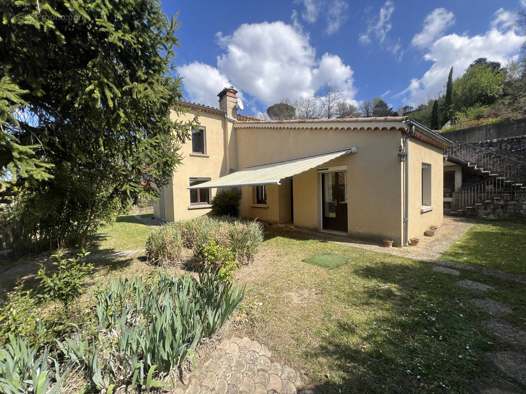 Maison à SAINT-PERAY