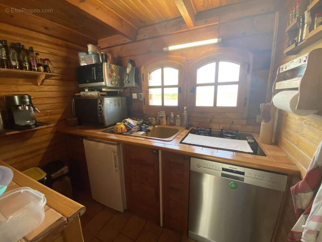 Maison à MAILLY-LE-CHATEAU