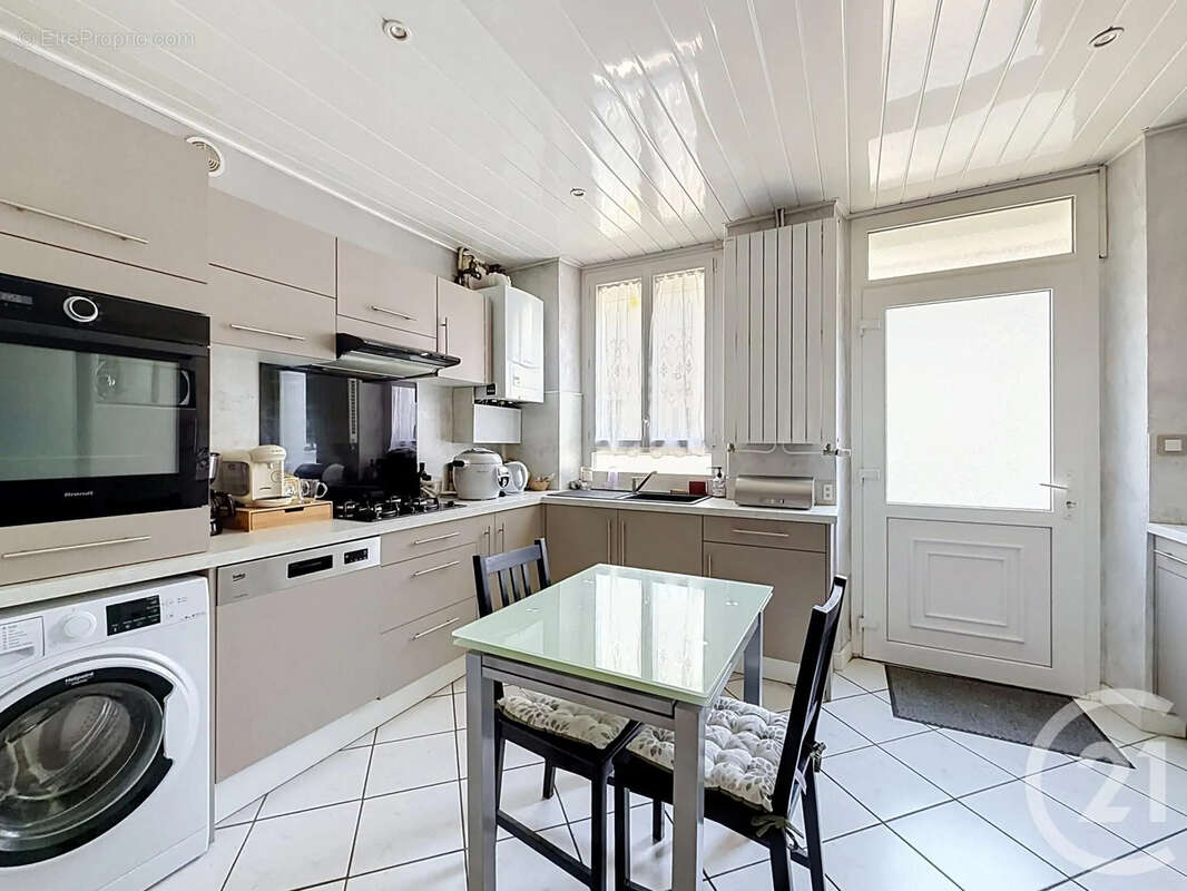 Maison 135 m² à Romilly-Sur-Seine  - photo 6